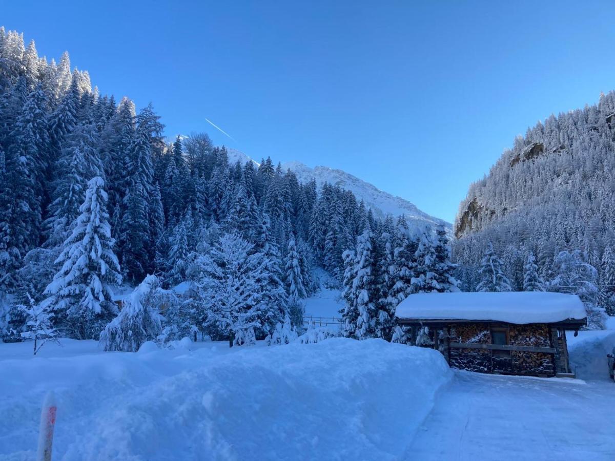 Haus Alpengruss Hotel Sankt Leonhard im Pitztal Bagian luar foto