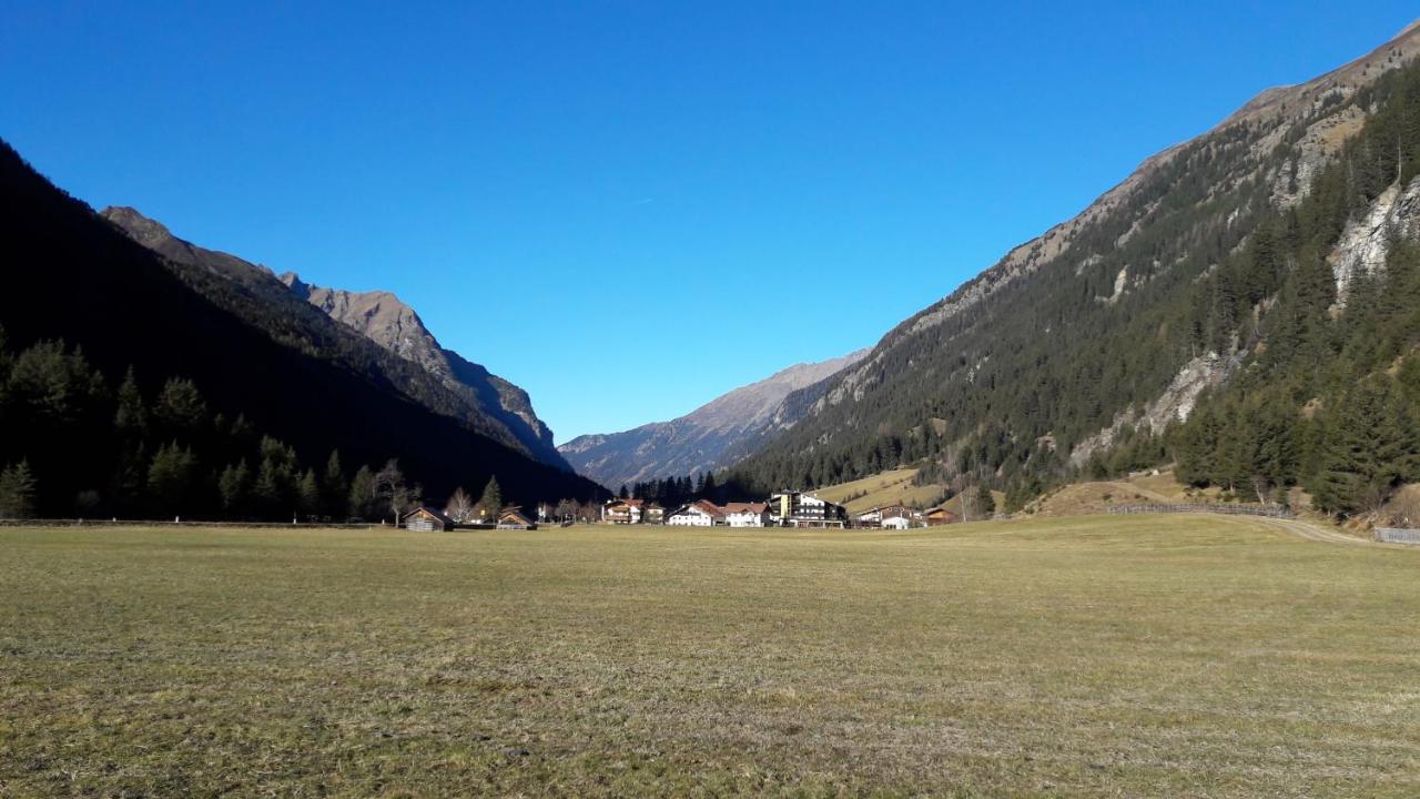 Haus Alpengruss Hotel Sankt Leonhard im Pitztal Bagian luar foto